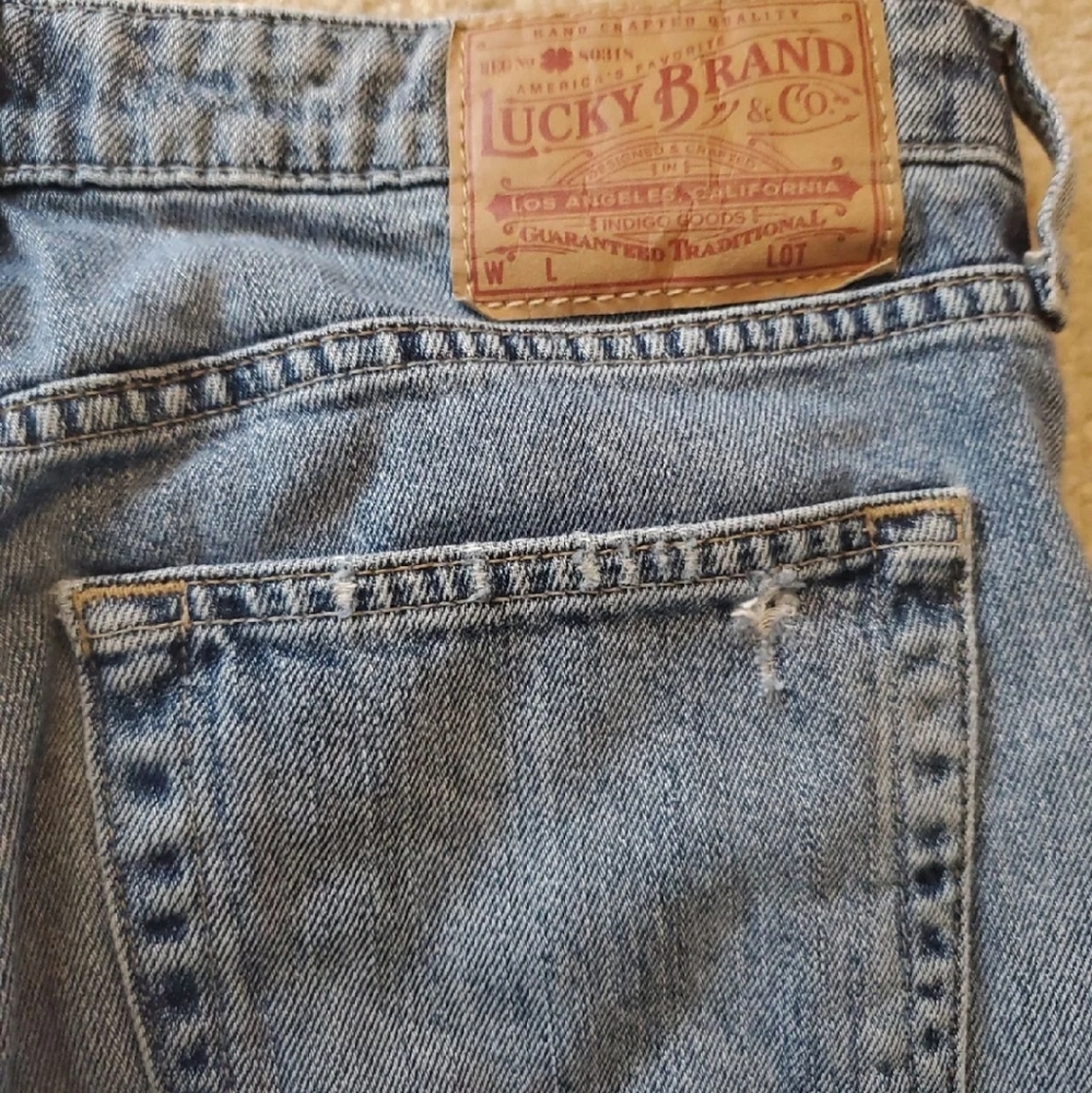 Jeans - Picture 4 of 4